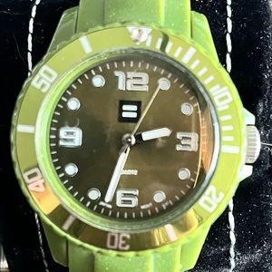Human Rights Campaign HRC green watch